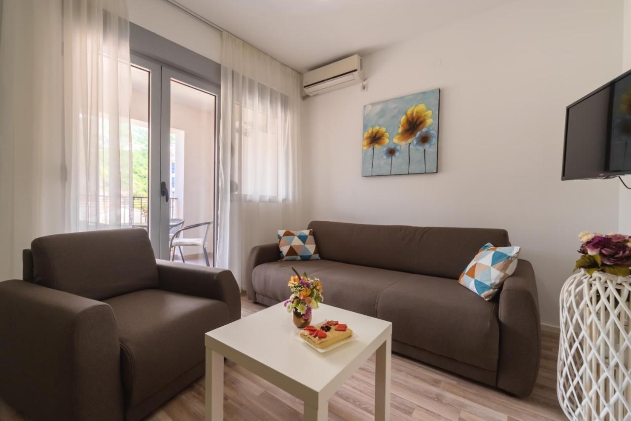 Apartments My Przno Sveti Stefan Exterior photo